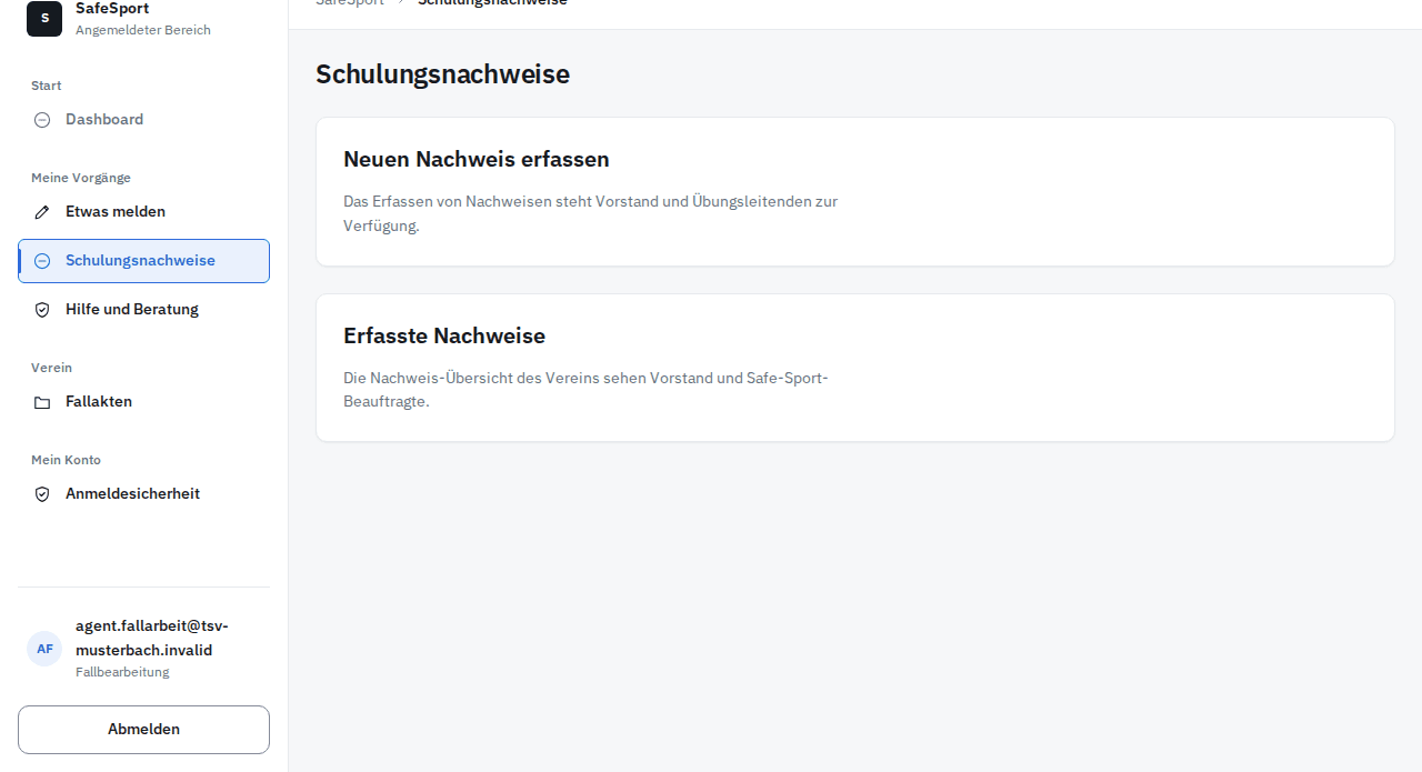 Nachweisübersicht der Anwendung: eine Tabelle mit Personen, der Art des Nachweises und dem Stand; ein Eintrag ist als fällige Einsicht hervorgehoben.